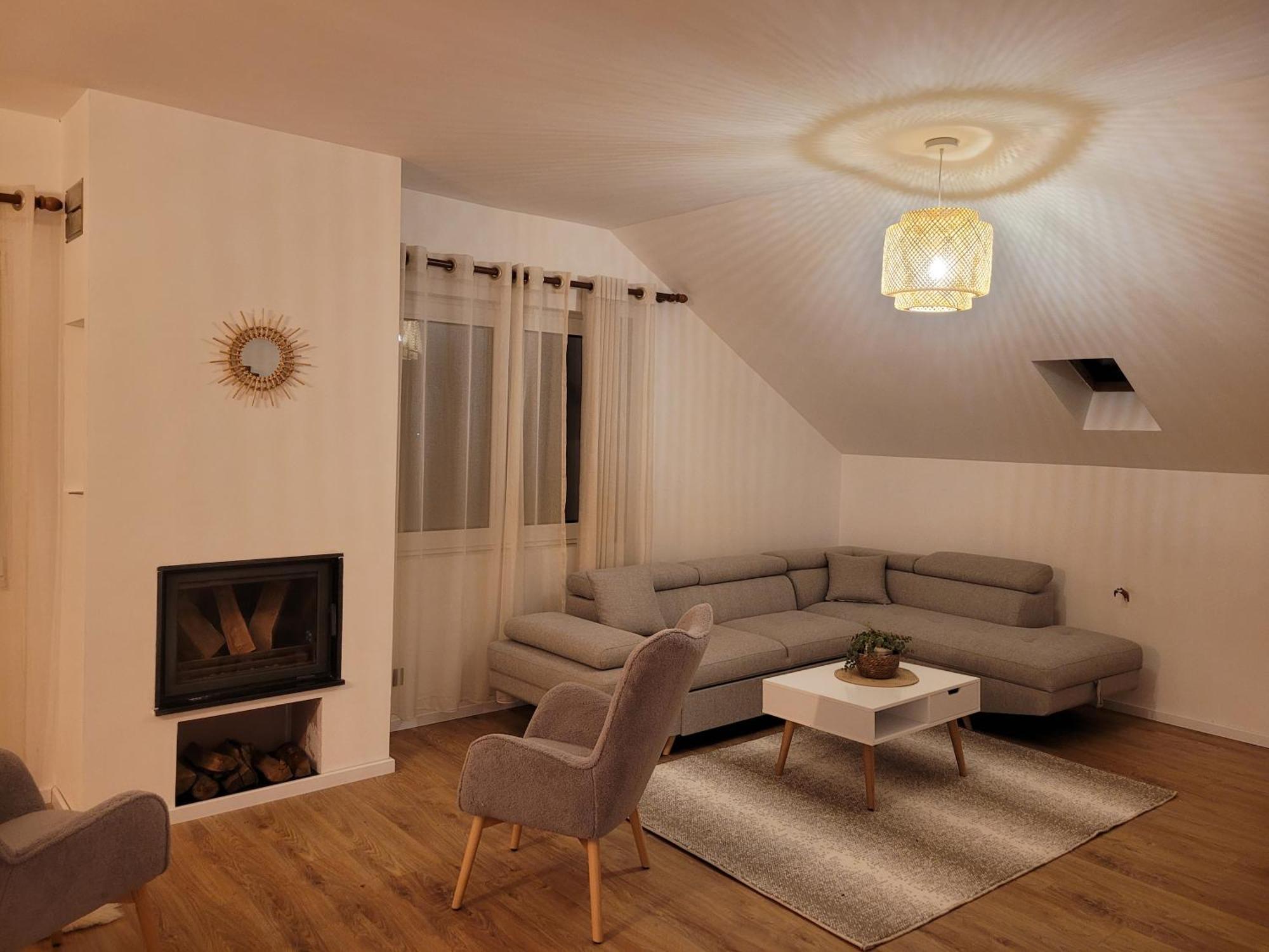 Bujtina Bezhani Gjinar Apartment *